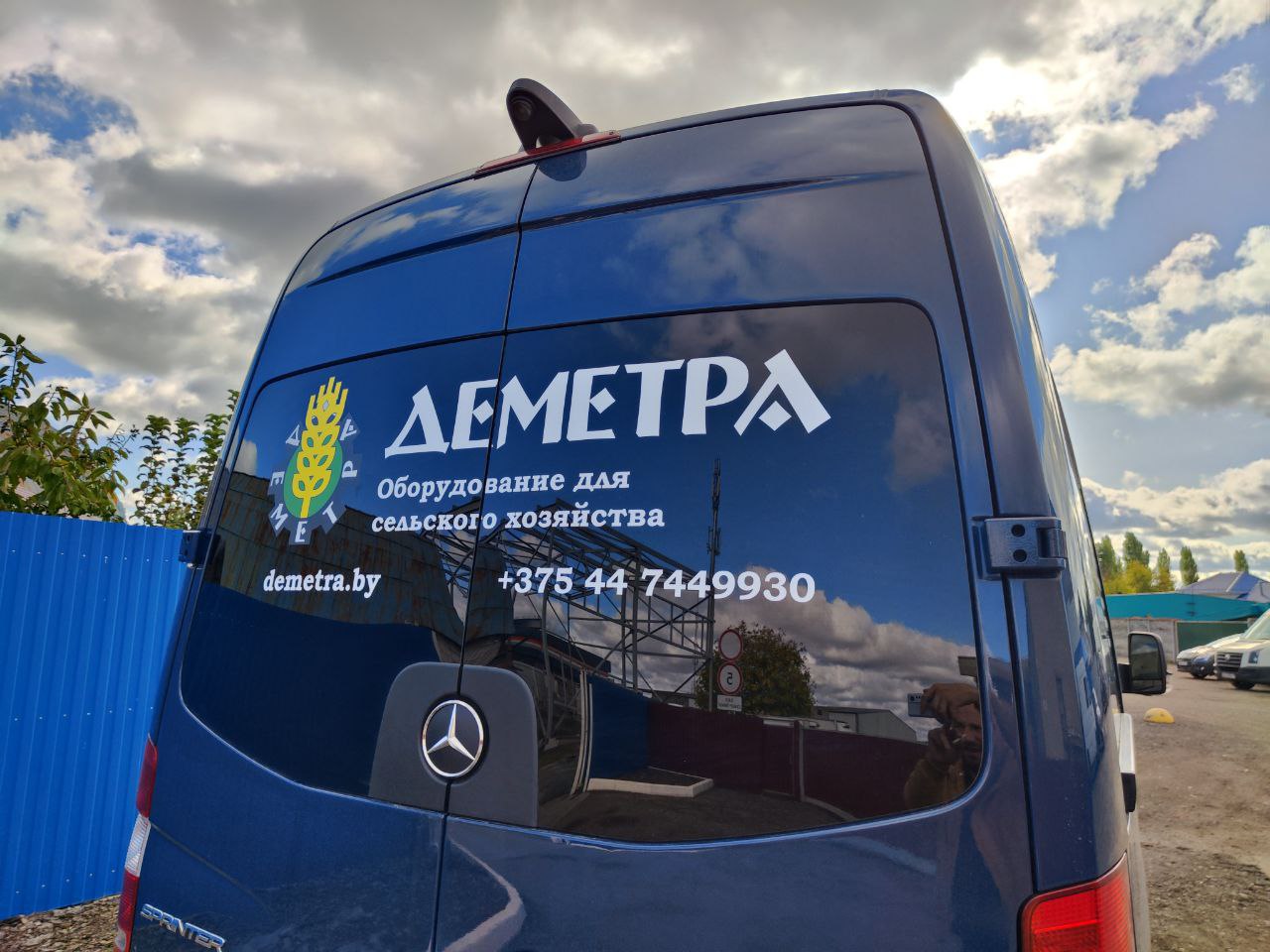 Брендирование автомобилей