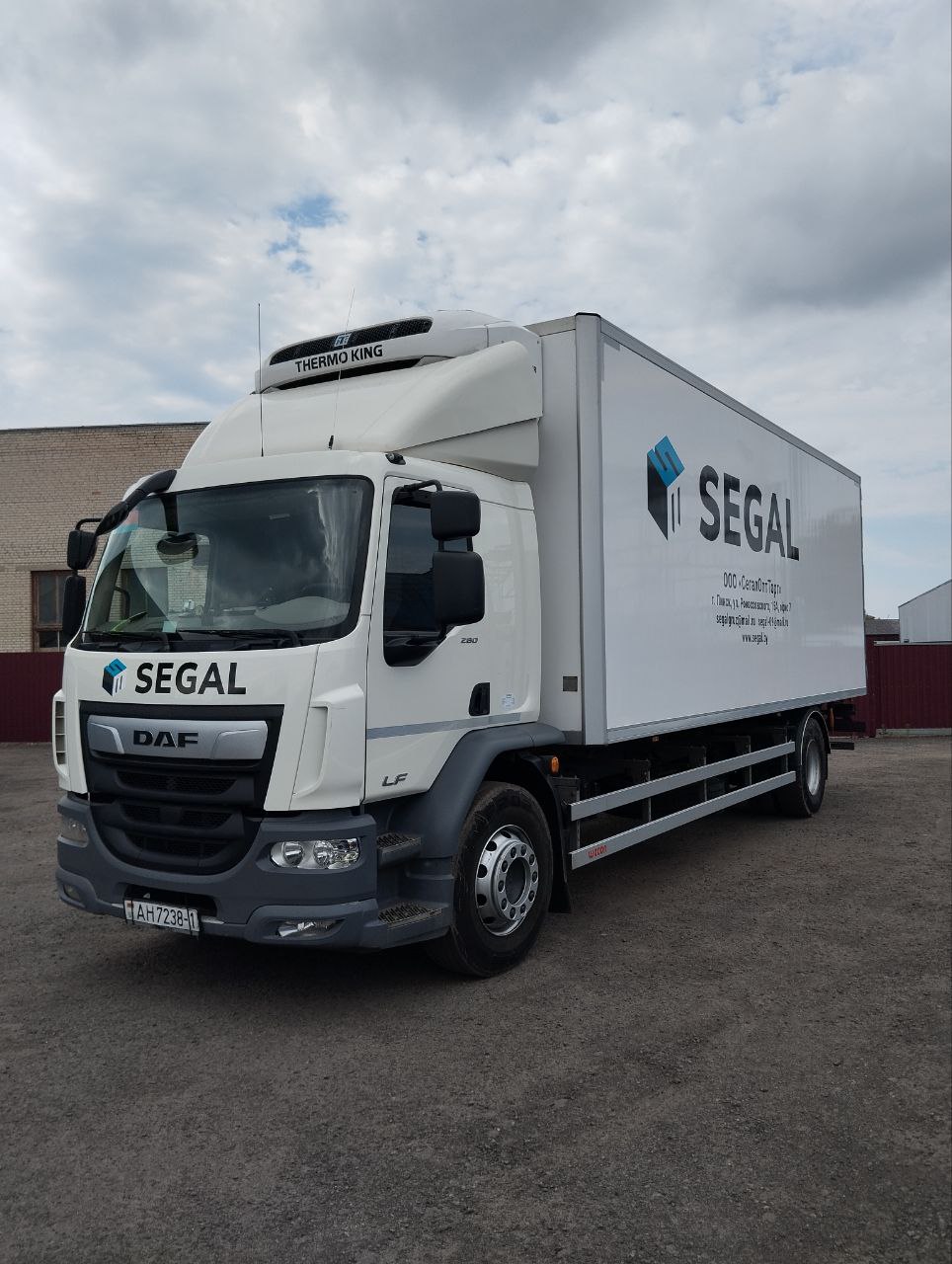 Брендирование автомобилей